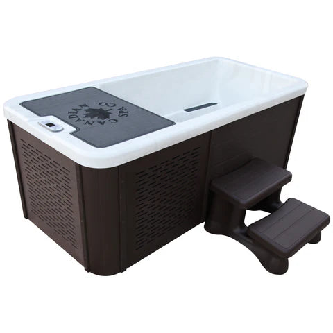 CANADIAN SPA COMPANY Hurricane Chill Therapy Tub (Brown)