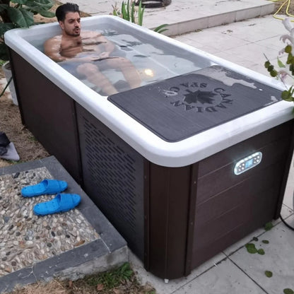 CANADIAN SPA COMPANY Hurricane Chill Therapy Tub (Brown)