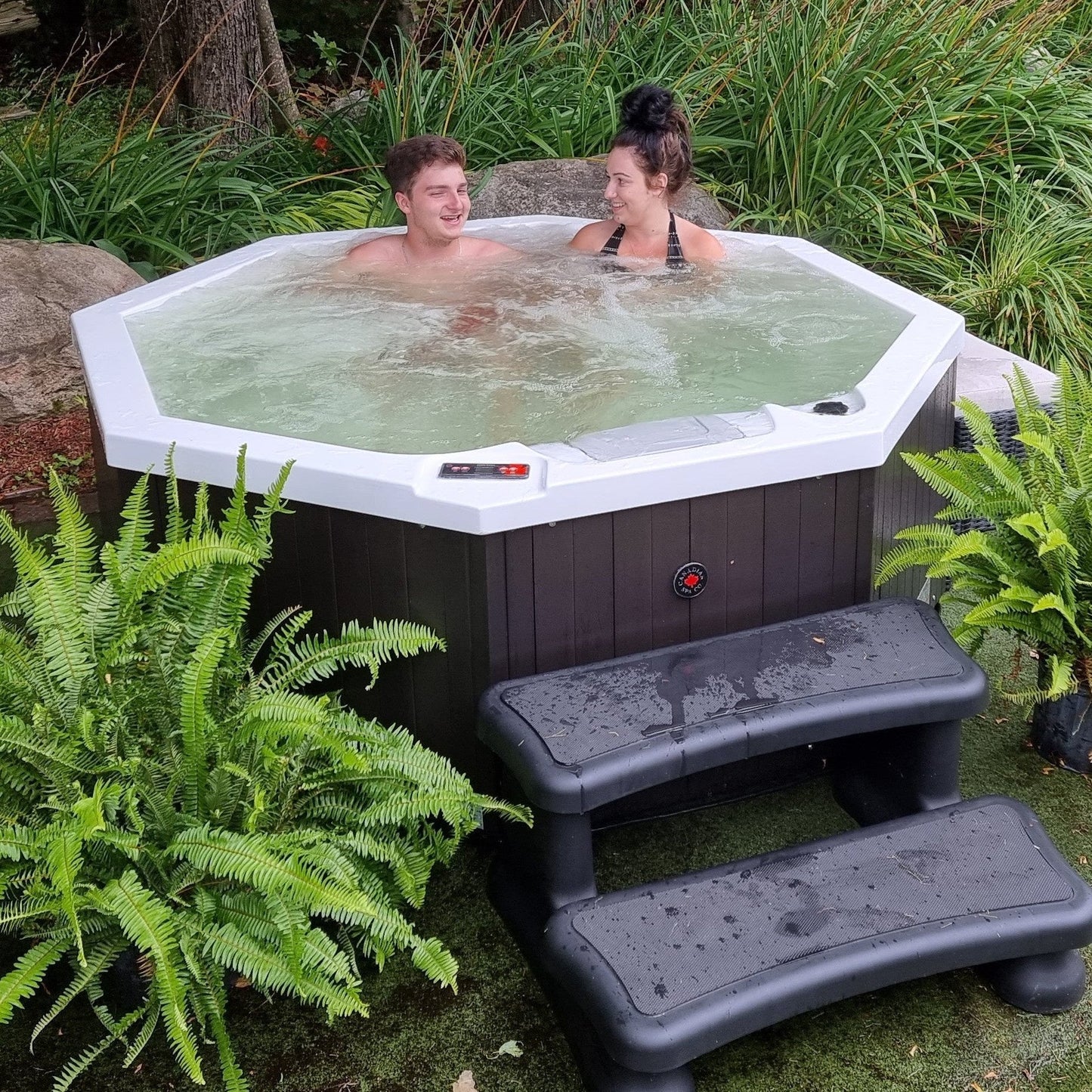 CANADIAN SPA COMPANY Muskoka AI Patio Spa | 5-Person 14-Jet